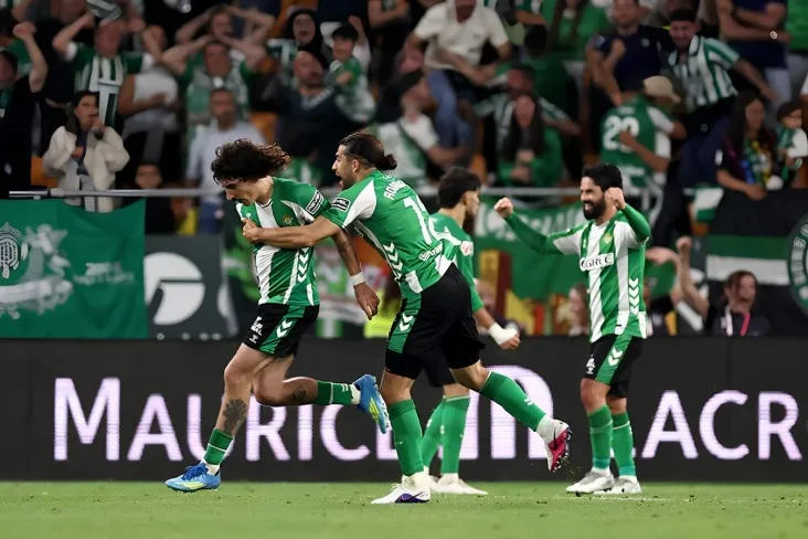 Betis UEFA Chempionlar Ligasida 2005/2006 yilgi mavsumdan beri birinchi marta o'ynaydi