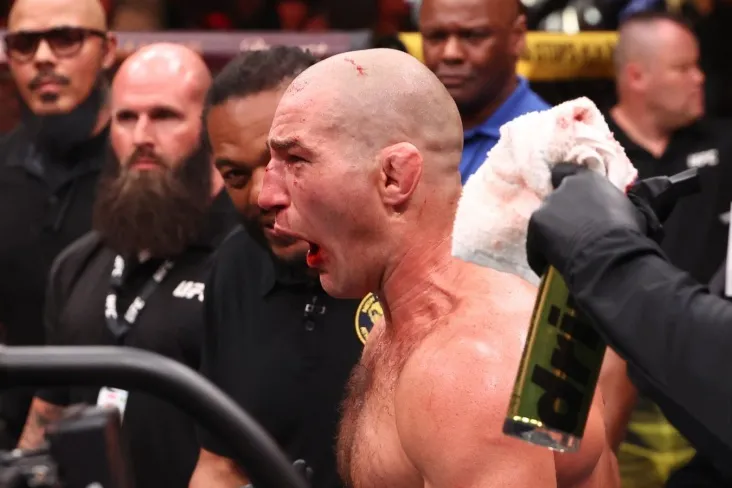 Shon Striklend UFC 328 da Hamzat Chimaev bilan jangdan keyin jarohatlar ro'yxatini oshkor qildi