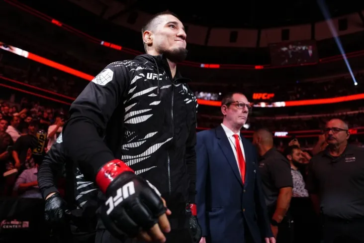 Rowntree: Susurkayevni UFC reytingidagi kimgadir qarshi ko'rish qiziq bo'lar edi