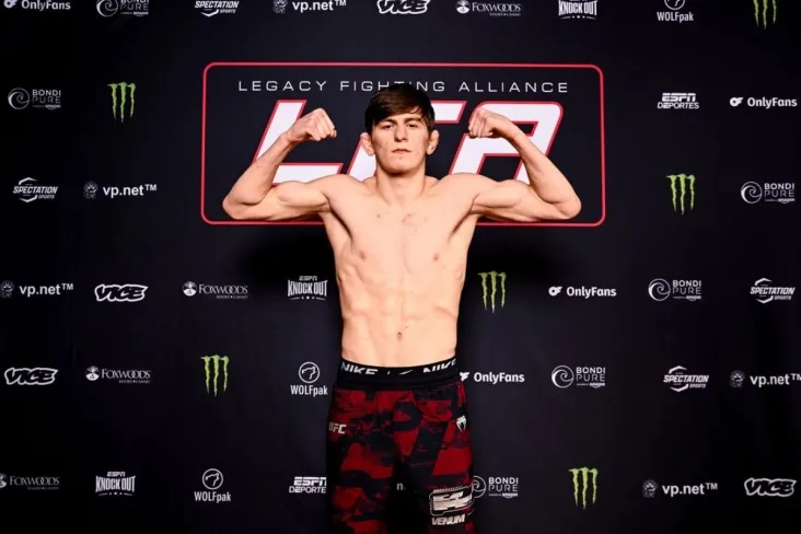 Chimayev bilan shug'ullangan 20 yoshli jangchi Hamzayev UFCning barcha yengil vazn toifalarini mag'lub etishini aytdi