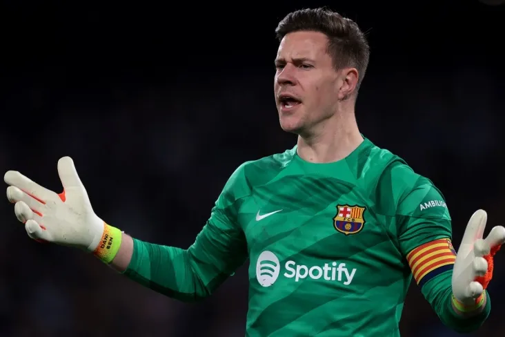 "Ayaks "" Barselona " ning ikkita futbolchisiga qiziqish bildirmoqda — Voetbal International