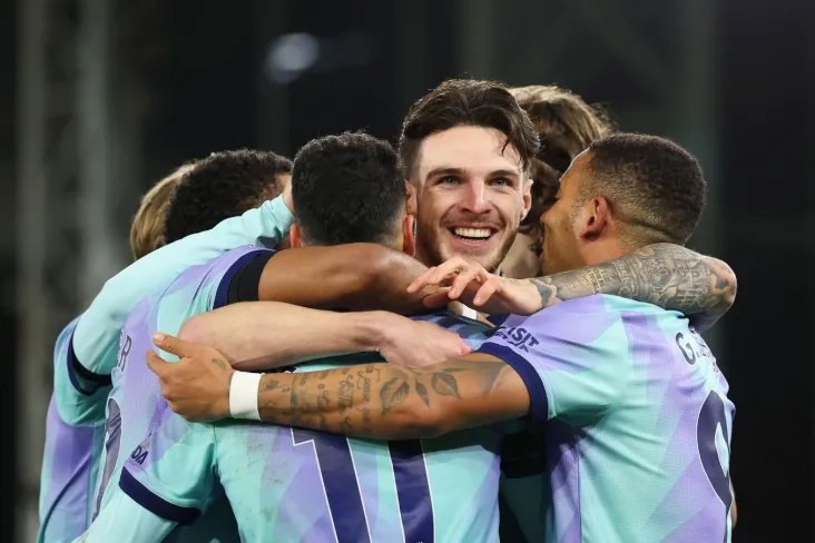 "Arsenal" Angliya Premyer-ligasi chempionligining 14-titulini qo'lga kiritdi
