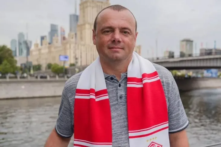Eduard More: chempionlikni "Manchester Siti"oladi deb o'yladi
