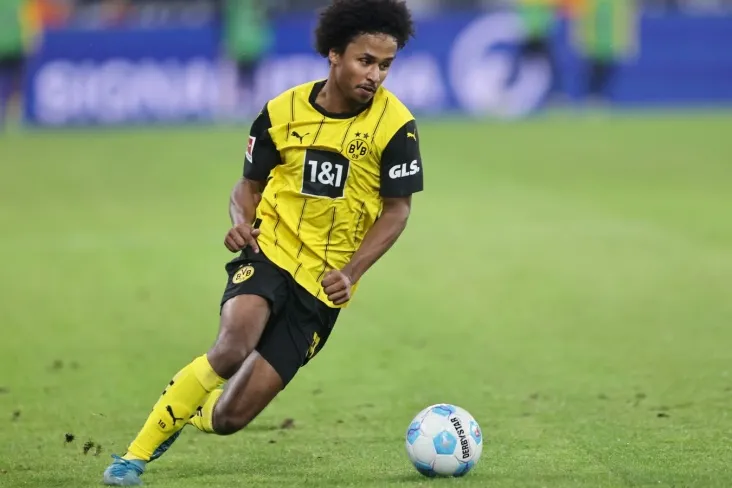 "Manchester Yunayted" va "Chelsea" Adeyemi — media uchun kurashga qo'shildi