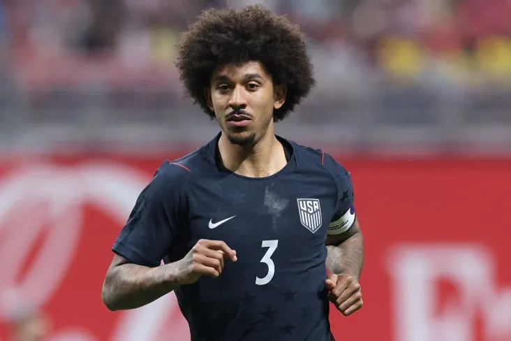 "Bu meni 2026 yilgi jahon chempionatiga undadi." AQSh terma jamoasi o'yinchisi Richards Qatarda jahon chempionatidan oldin jarohat olgan