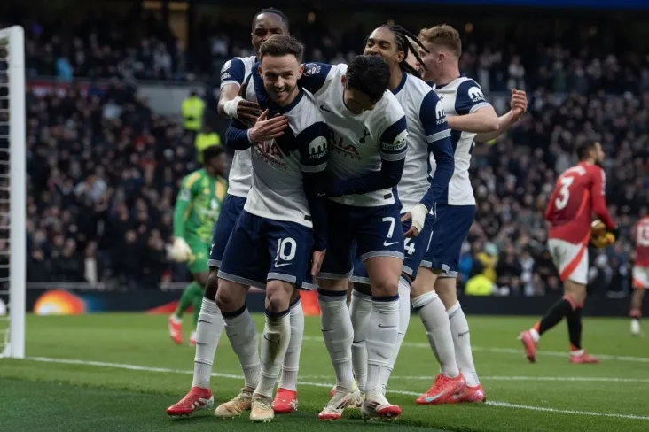 "Tottenxem" 2025/2026 yilgi mavsum yakunlari bo'yicha APLda o'z o'rnini saqlab qoladimi?