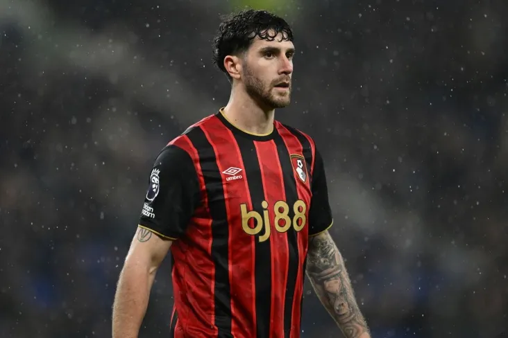 "Tottenxem "" Bornmut " himoyachisi senesi-Skyr transferini kelishib oldi