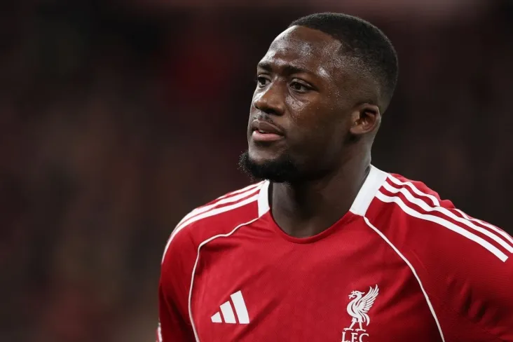 "Liverpul" Konate o'rniga ikkita himoyachini ko'rib chiqmoqda — TEAMtalk