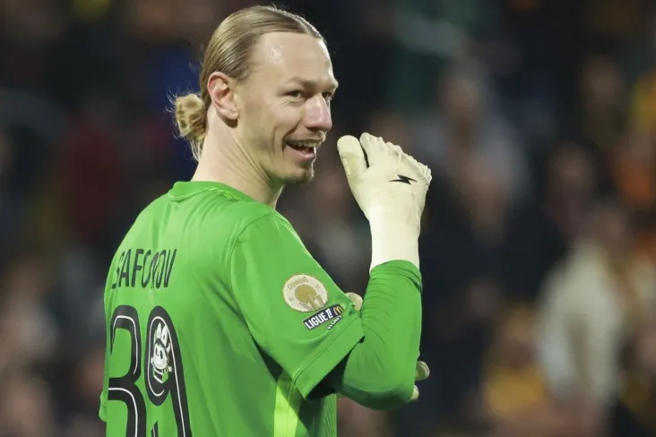 Rossiya terma jamoasi Chempionlar Ligasi finali arafasida Safonovga murojaat qildi