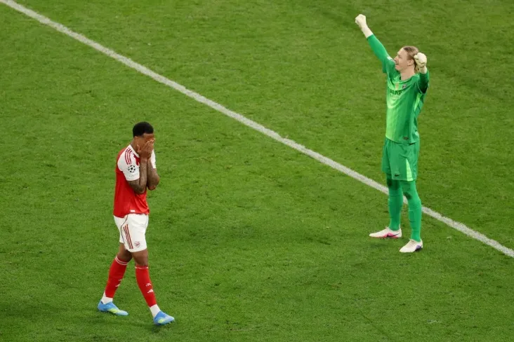 Aleksandr Zinchenko LCH finalida unutilmas hal qiluvchi penalti fonida post e'lon qildi
