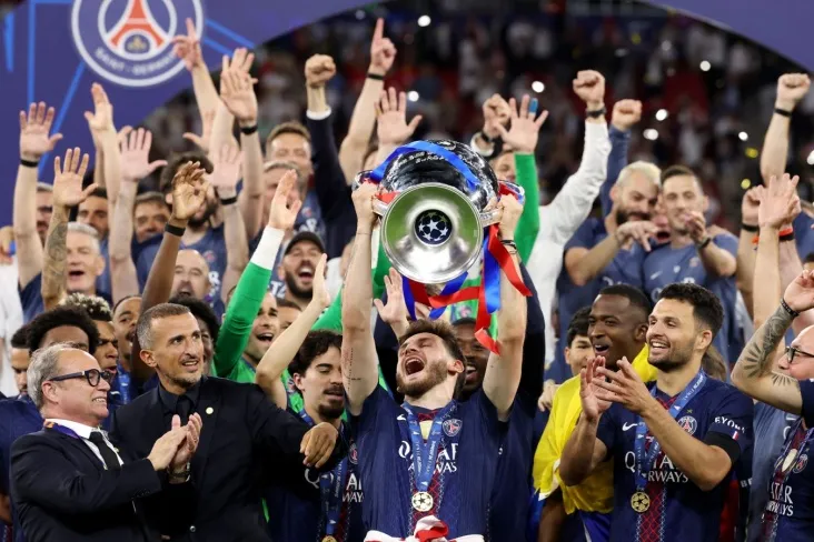 Surat: klub Chempionlar Ligasida g'alaba qozonganidan keyin PSJ chempionlik paradi