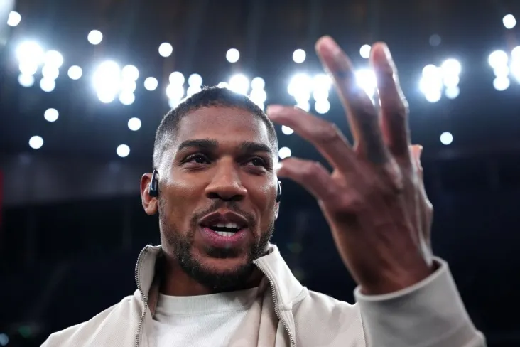Joshua va Prenga Riyoddagi jangdan oldin birinchi qarash jangini o'tkazdilar