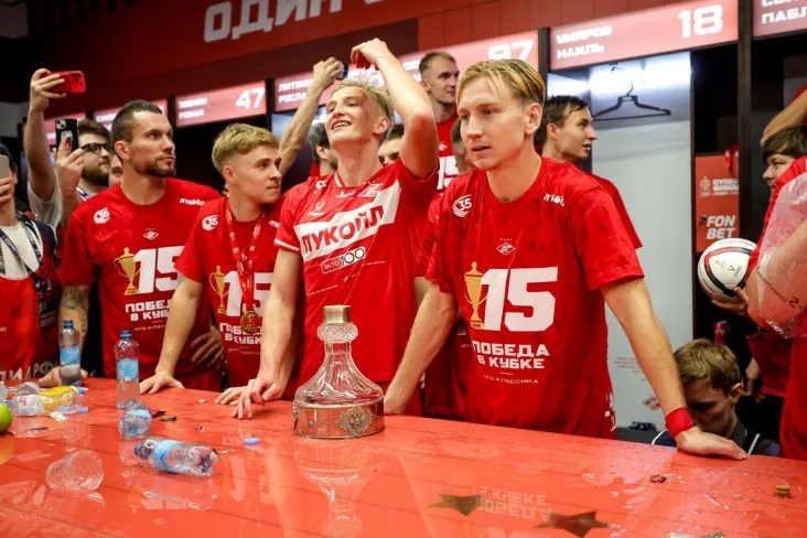 "Spartak" o'yinchisi Umyarov "Sevilya"ning qiziqishi haqidagi mish-mishlarga munosabat bildirdi