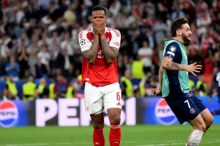 "Futbolda biroz xursand bo'ldim." Smolov-MAGALHAESNING LCH finalida o'tkazib yuborishi haqida