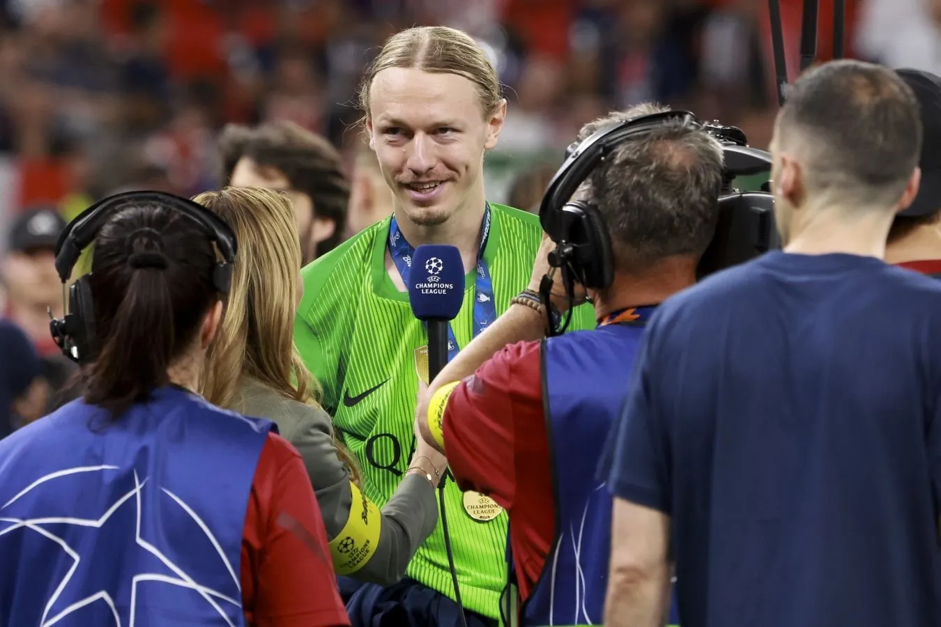 Denis Kazanskiy: Safonov uchun qanday tartib bor? Keling, Ovechkinni biror narsa uchun mukofotlaymiz