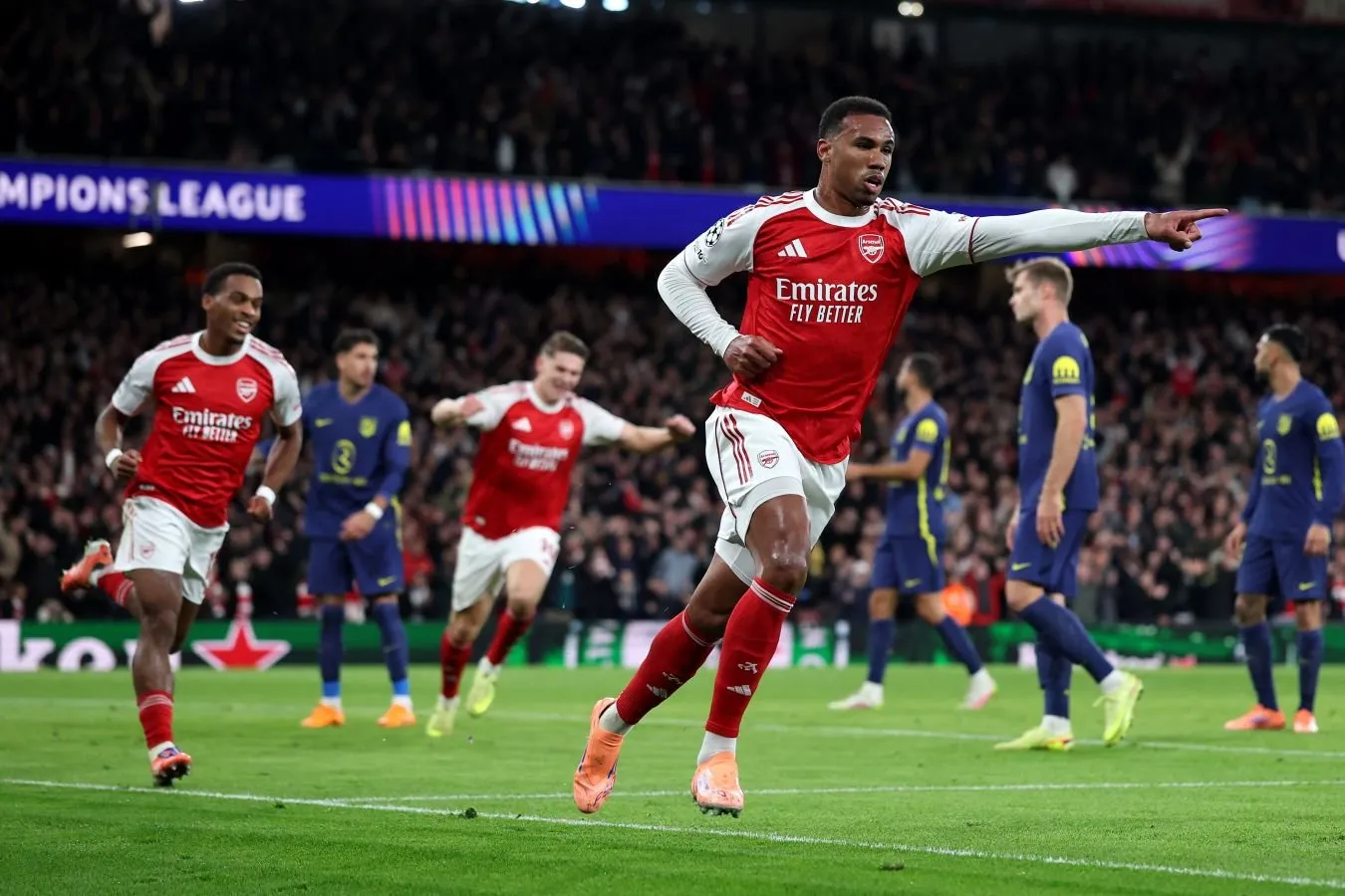 "Everton ""Arsenal" forvardini imzolashni xohlaydi, ammo £ 20 mln-FI to'lashga tayyor emas