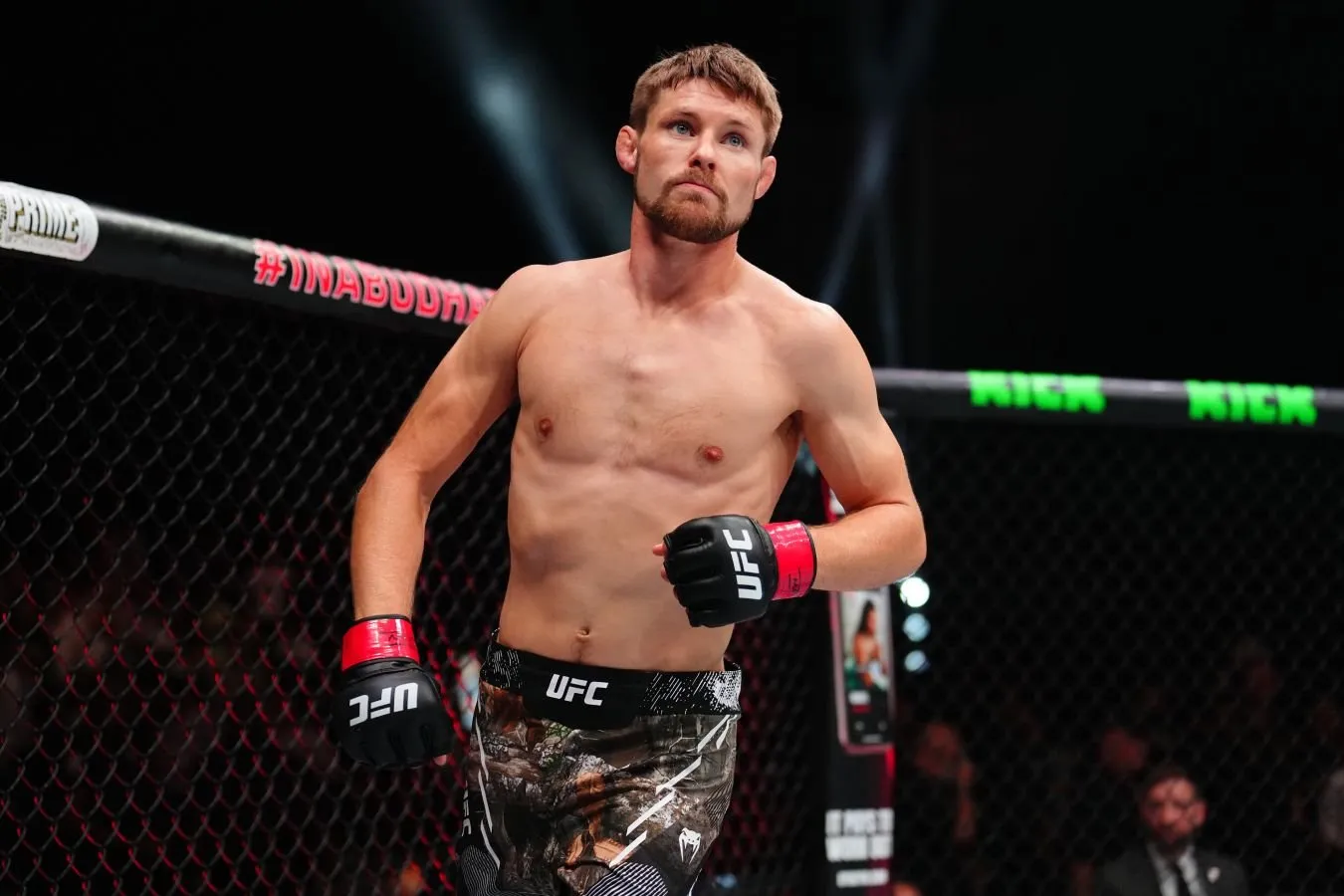 "AQSh hukumati bunday voqealar bilan o'zini bulg'aydi." Mitchell-oq uyda UFC musobaqasi haqida