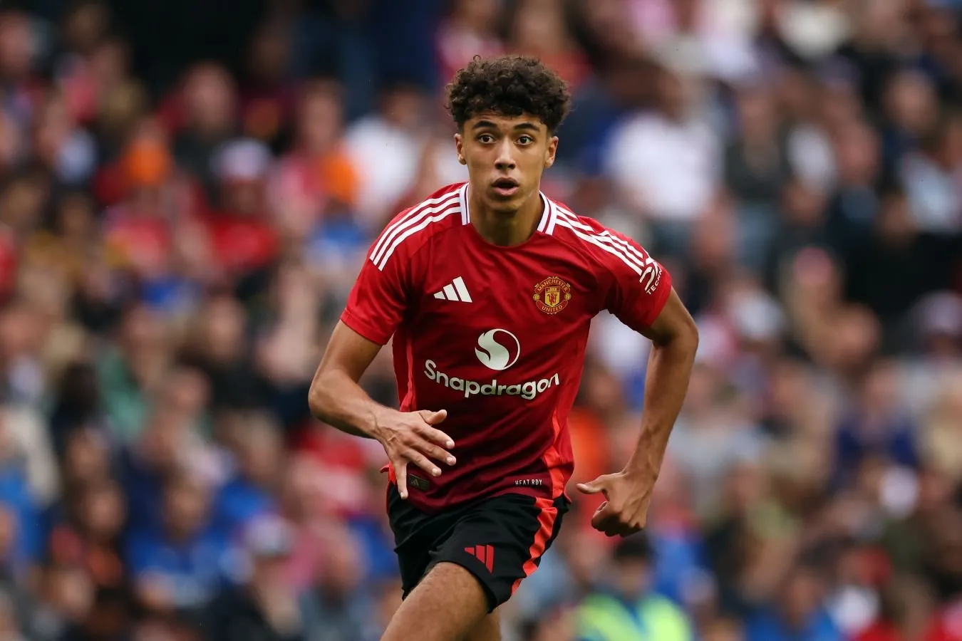 "Shalke "" Manchester Yunayted " hujumchisi tomonidan Bundesligaga chiqqanidan keyin kuchayishi mumkin