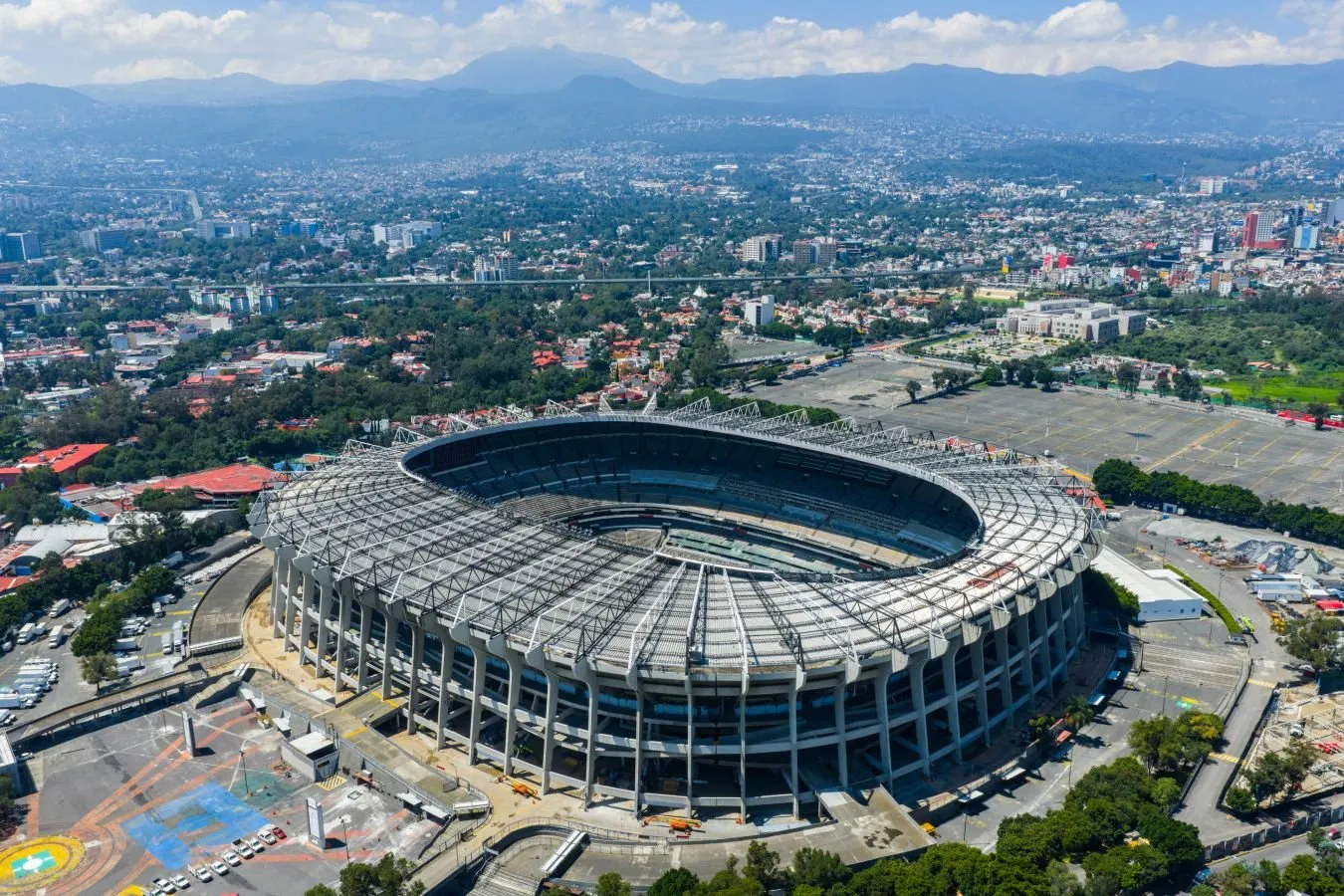 Futbol bo'yicha jahon chempionati-2026: jahon chempionati o'yinlarini qabul qiladigan shaharlar va stadionlar ro'yxati