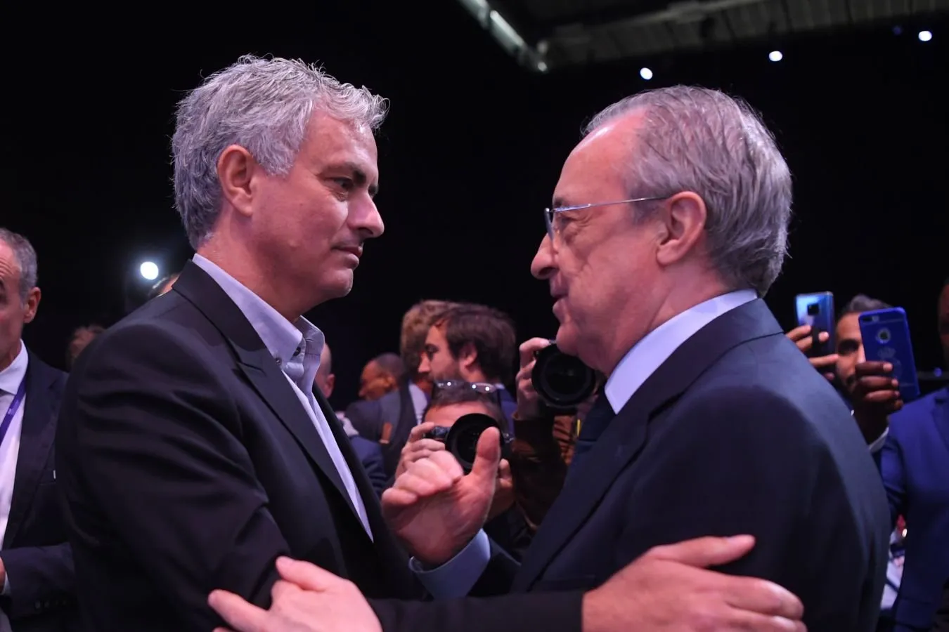 "U o'zini sinab ko'rishni yaxshi ko'radi." Manishe Joze Mourinoning "Real" ga tayinlanishi haqida
