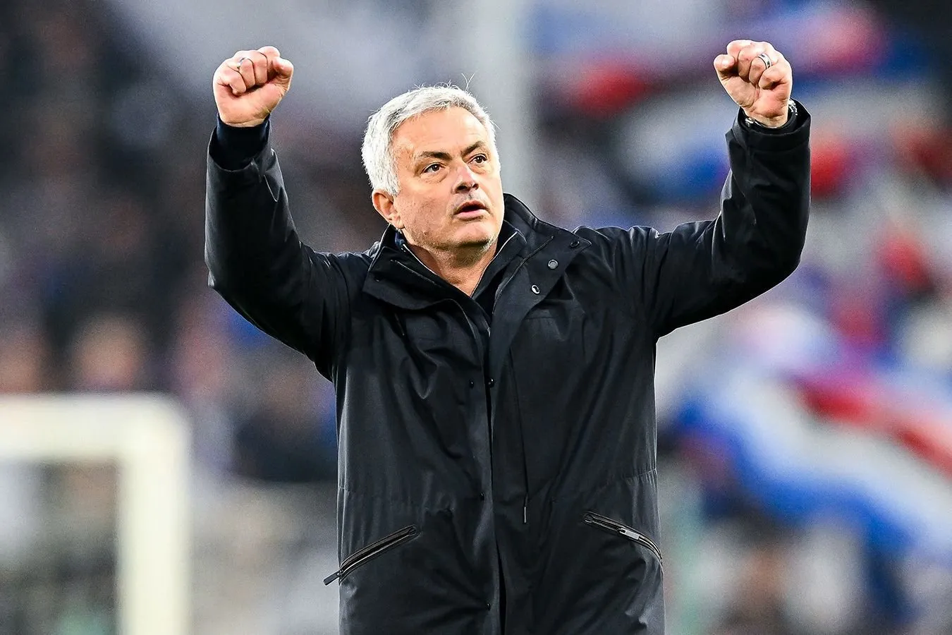 Mourino "Real" ga o'z jamoasida qanday o'yinchilarni ko'rishni xohlayotganini aytdi-AS