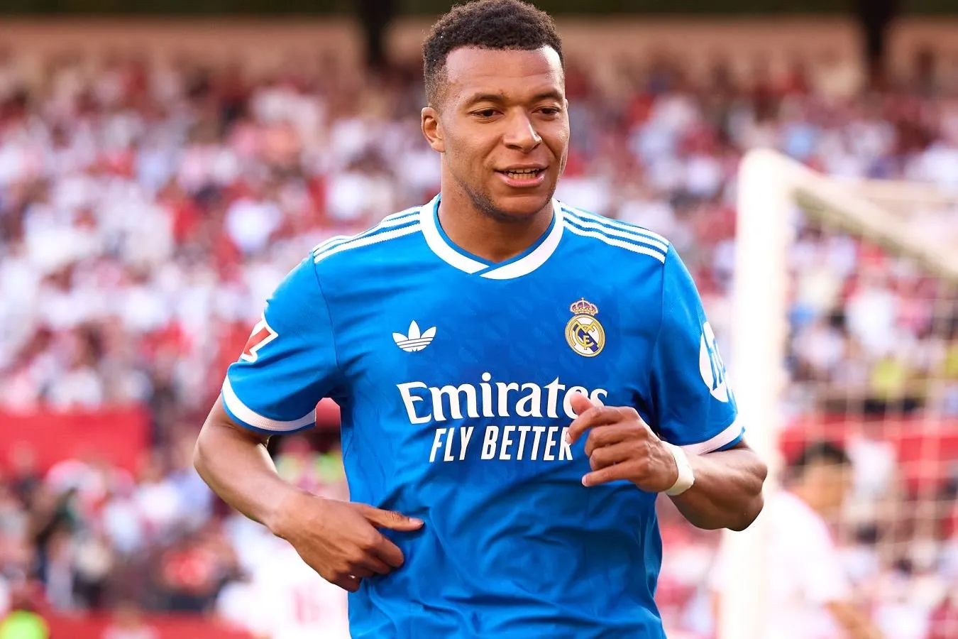 Mbappe PSJ futbolchilarini Chempionlar Ligasidagi g'alabasi bilan tabriklaganmi yoki yo'qligini aniqladi