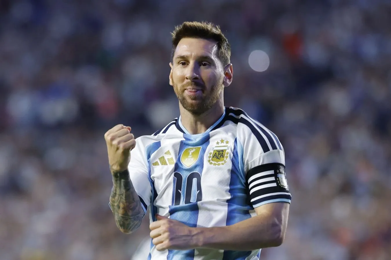 Argentina terma jamoasining sobiq o'yinchisi Ernan Krespo Messi va Maradonani taqqoslash haqida gapirdi