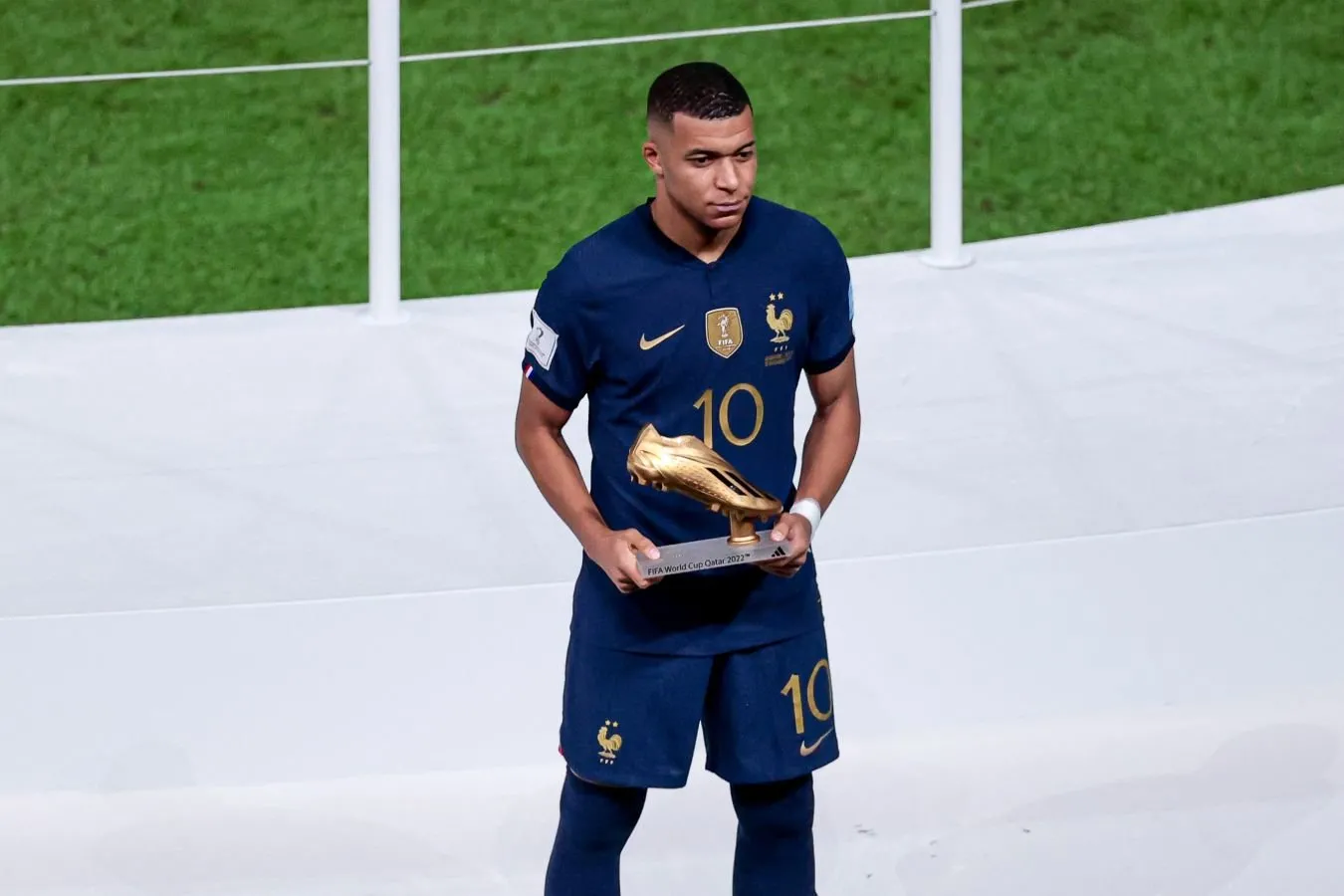 Mbappe: agar biz g'alaba qozonishni istasak, ushbu jahon chempionatida himoyaga qo'shishim kerak