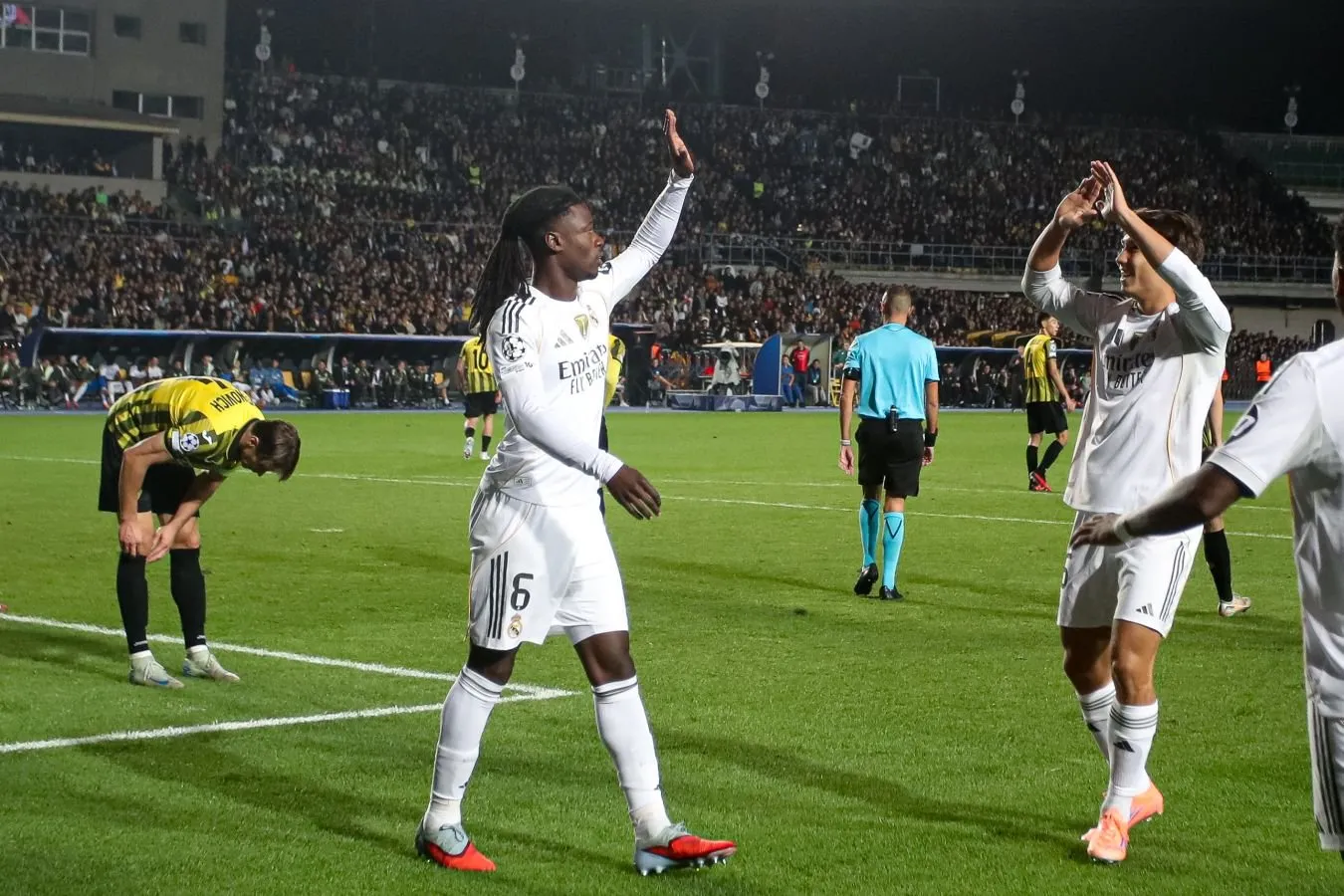 "Inter "" Real " ning yarim himoyachisi Kamavinga qiziqadi