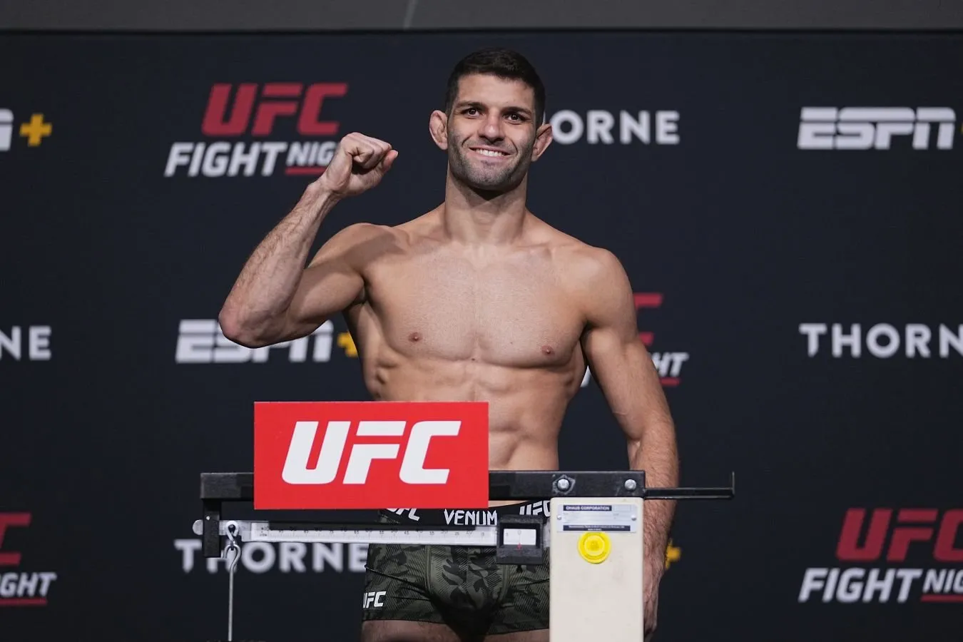 Tiago Moises tashkilot homiyligida 16 ta jangdan so'ng UFC rosteridan chiqarildi-MMA Fighting