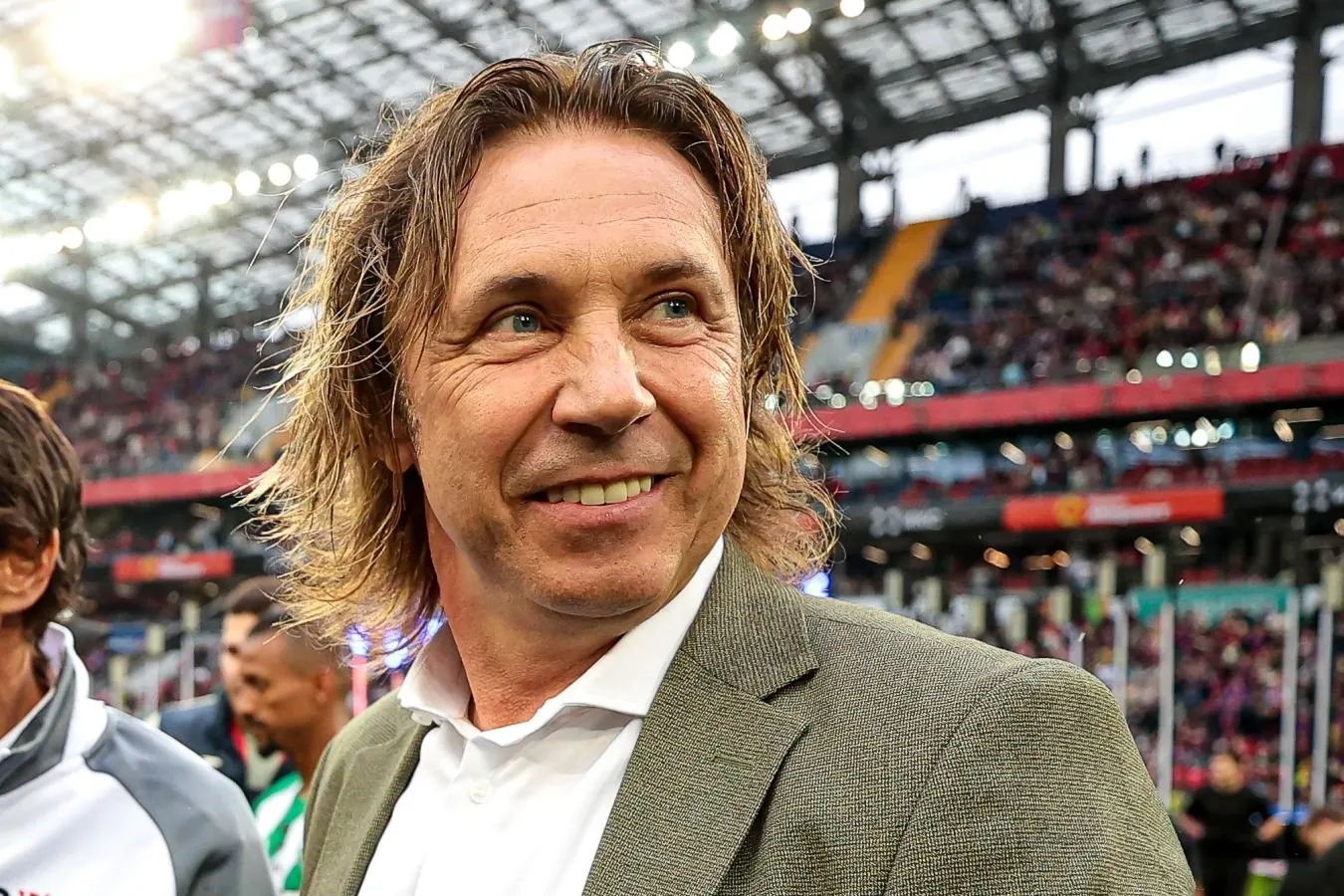Kahigao Aleksandr Mostovoy Londonning"Arsenal" klubiga qanday kirishi mumkinligini aytib berdi