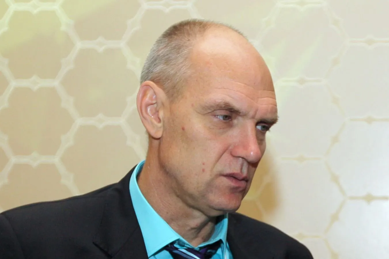 "Ular u erga ko'chib ketishdi." Bubnov jahon chempionatlari tarixidagi eng yaxshi terma jamoani nomladi