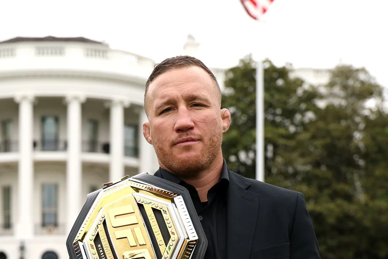 Geyji Topuriya yana UFC chempioni bo'lishiga ishonadimi, deb javob berdi