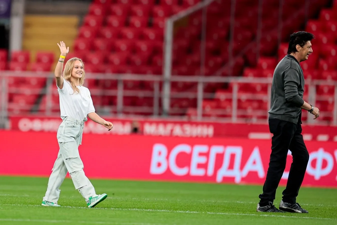 Gimnastikachi Melnikova futbol bo'yicha jahon chempionatida kimni qo'llab-quvvatlayotganini aytdi-2026