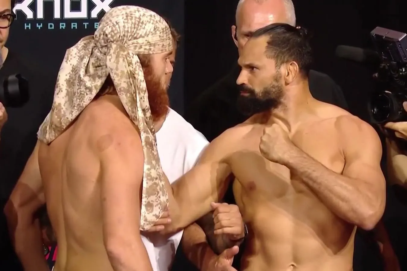 Shara Bullet UFC Baku turniri oldidan qarashlar jangida to'qnashuv uyushtirdi