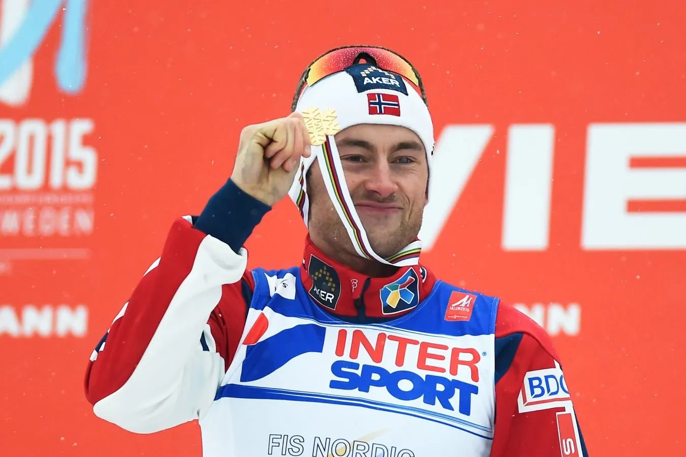 Video: Petter Nortug Norvegiya futbol terma jamoasini qo'llab-quvvatlaydi
