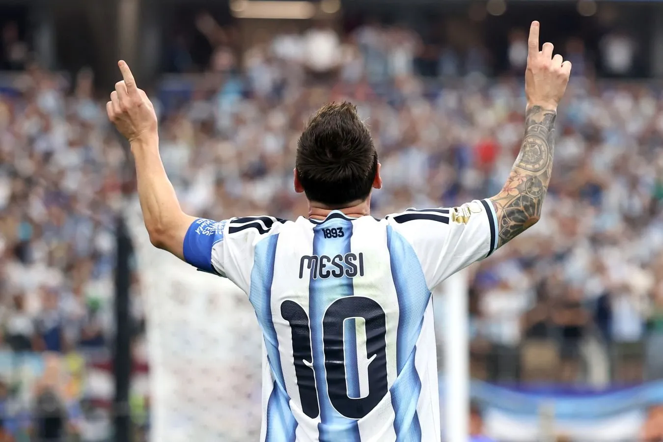 Semshov 2026 yilgi jahon chempionatining asosiy favoriti va eng yaxshi bombardirini nomladi. Bu Argentina va Messi emas