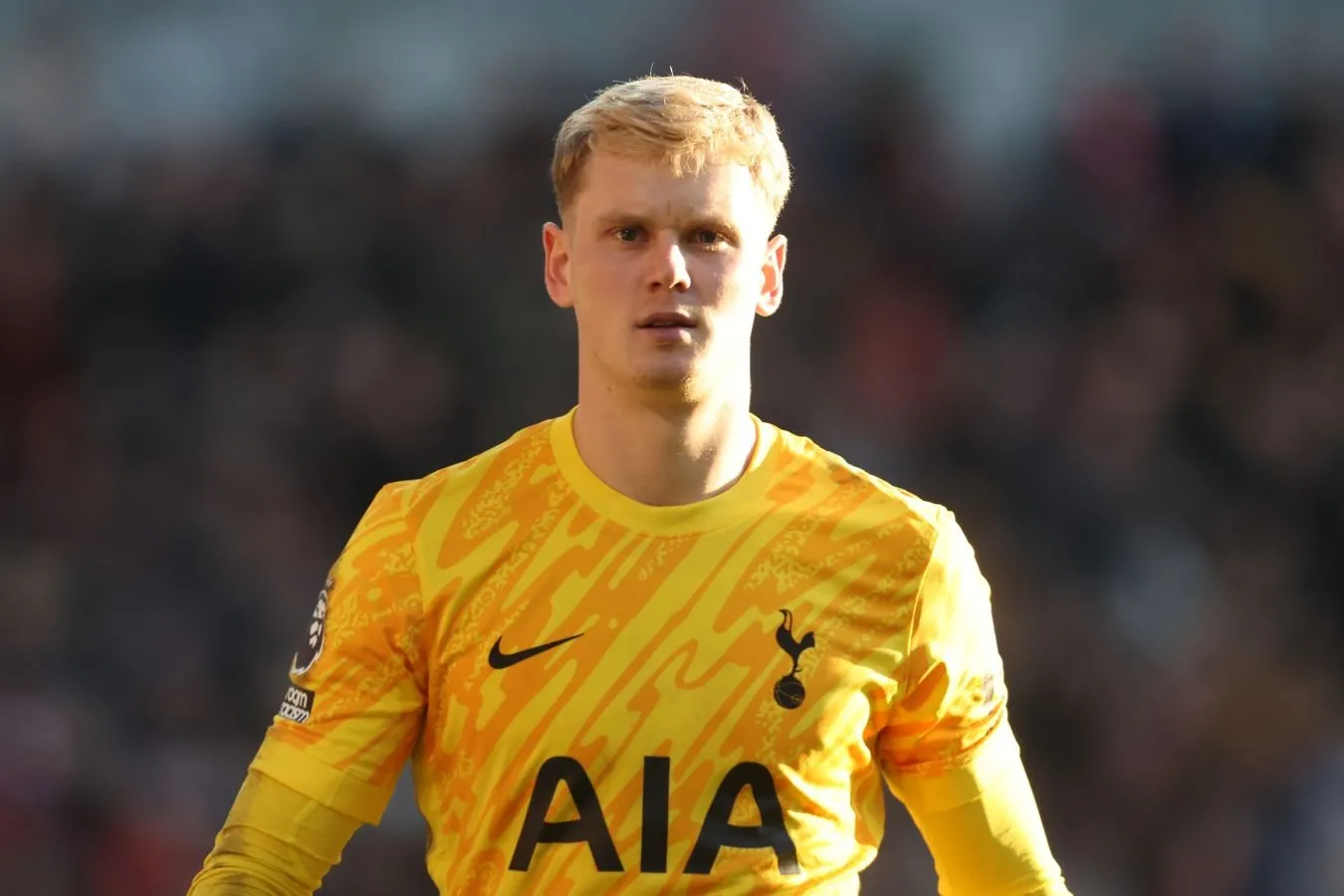 "Tottenxem" Kinski bilan shartnomasini uzaytirdi