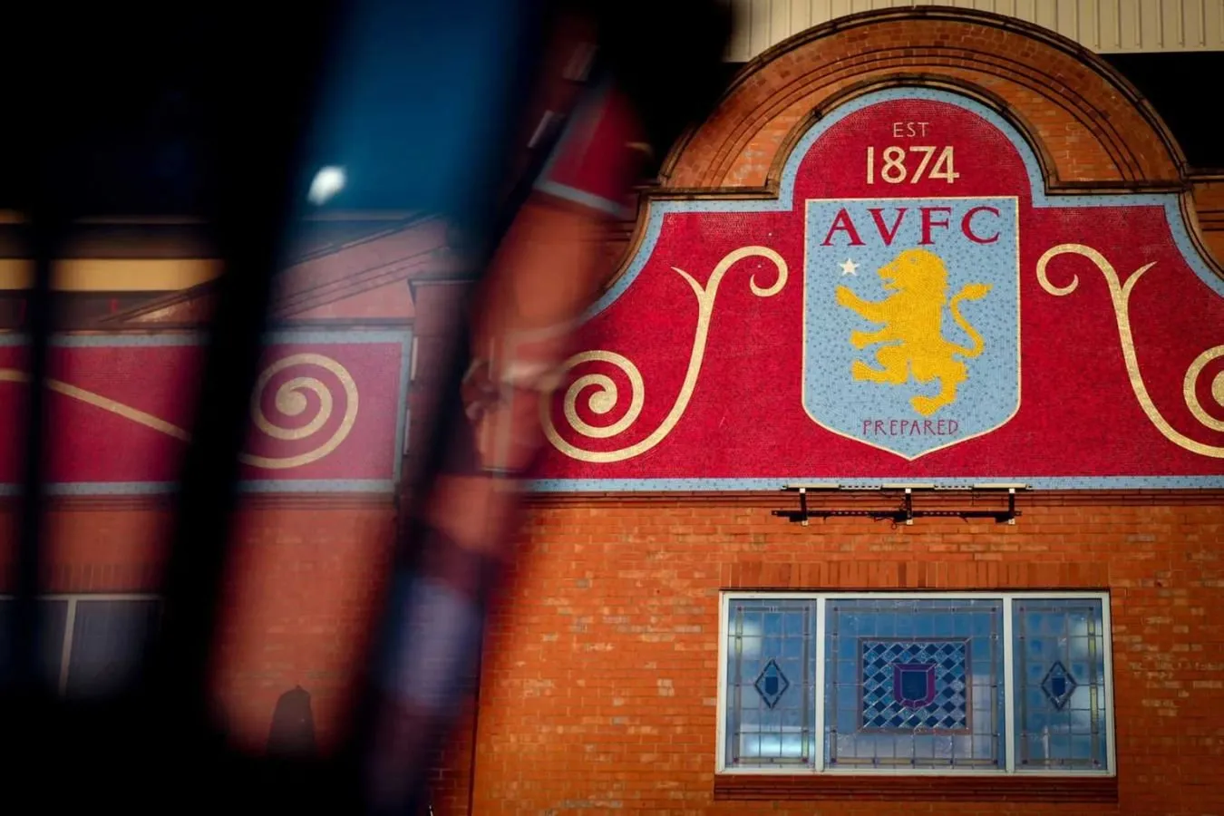 "Aston Villa" UEFA tomonidan jarima oldi