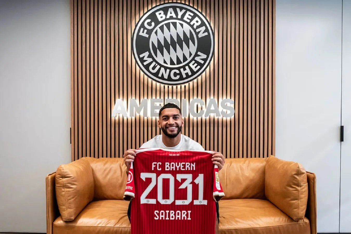 "Bunday transferlar o'z-o'zidan amalga oshirilmaydi." "Bavariya" boshqaruvi a'zosi Eberl-o Saybari