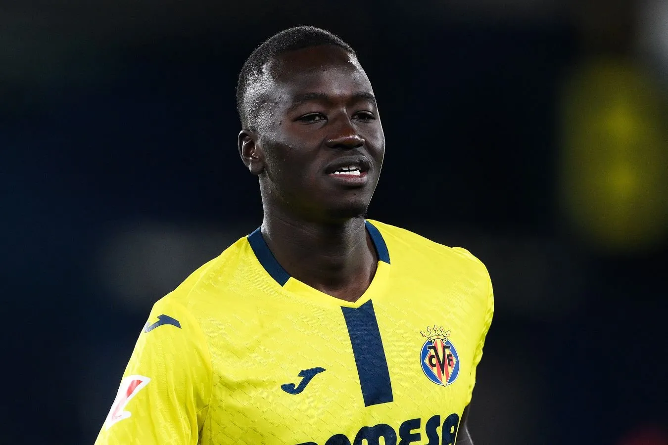 "Everton" transferni ko'rib chiqmoqda Papa Geye Idrissa Geye o'rniga-TEAMtalk