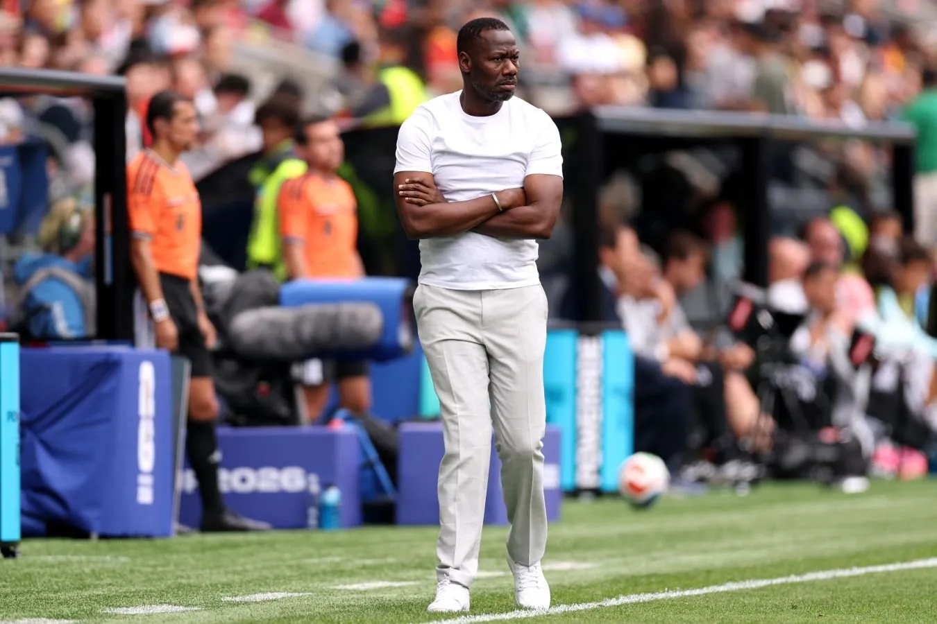"Ota, Chao!"Senegal matbuoti 2026 yilgi jahon chempionatidan chiqib ketganidan keyin terma jamoa murabbiyini tanqid qilmoqda