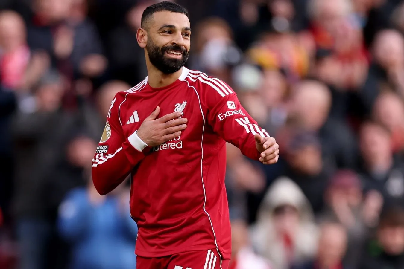 Salah kelajak haqidagi qarorni keyinga qoldirdi. Saudiya Arabistoni ommaviy axborot vositalari o'yinchisi uchun kurashda eng sevimli hisoblanadi