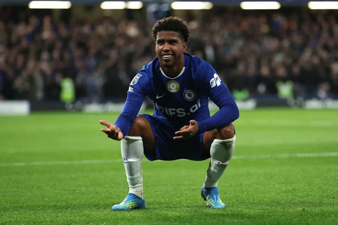 "Manchester Yunayted ""Chelsi" dan Andrey Santosni nishonga oldi-Guardian