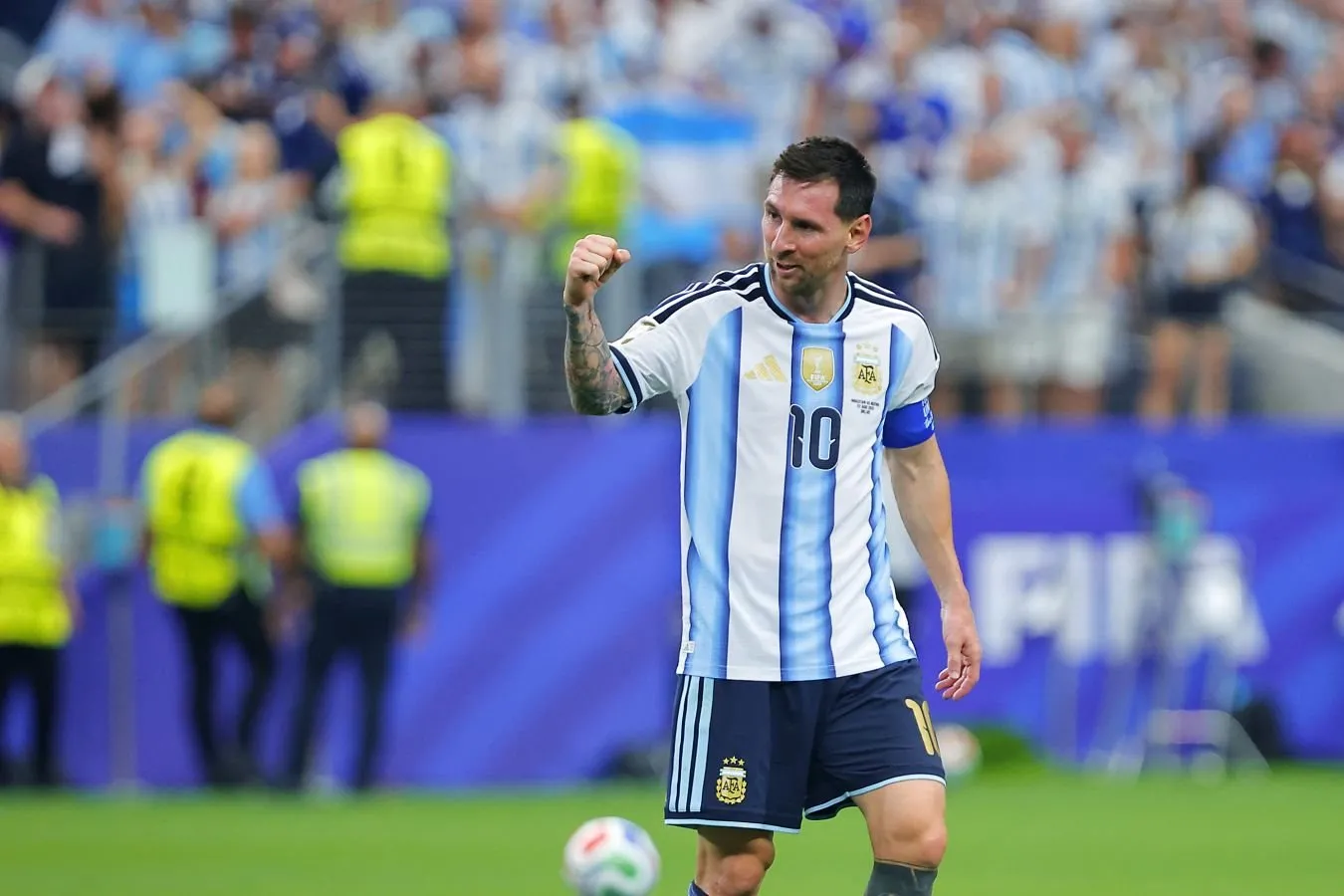 Argentina muxlislari nima uchun 2026 yilgi jahon chempionatiga Messining formasida kelmaganliklarini tushuntirishdi