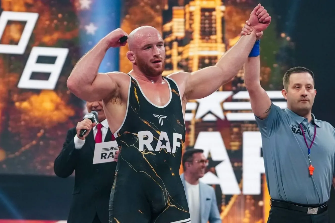 Kayl Snayder X. Nurmagomedov, Maxachev va Chimayev darajalarini Olimpiya kurashchilari bilan taqqosladi