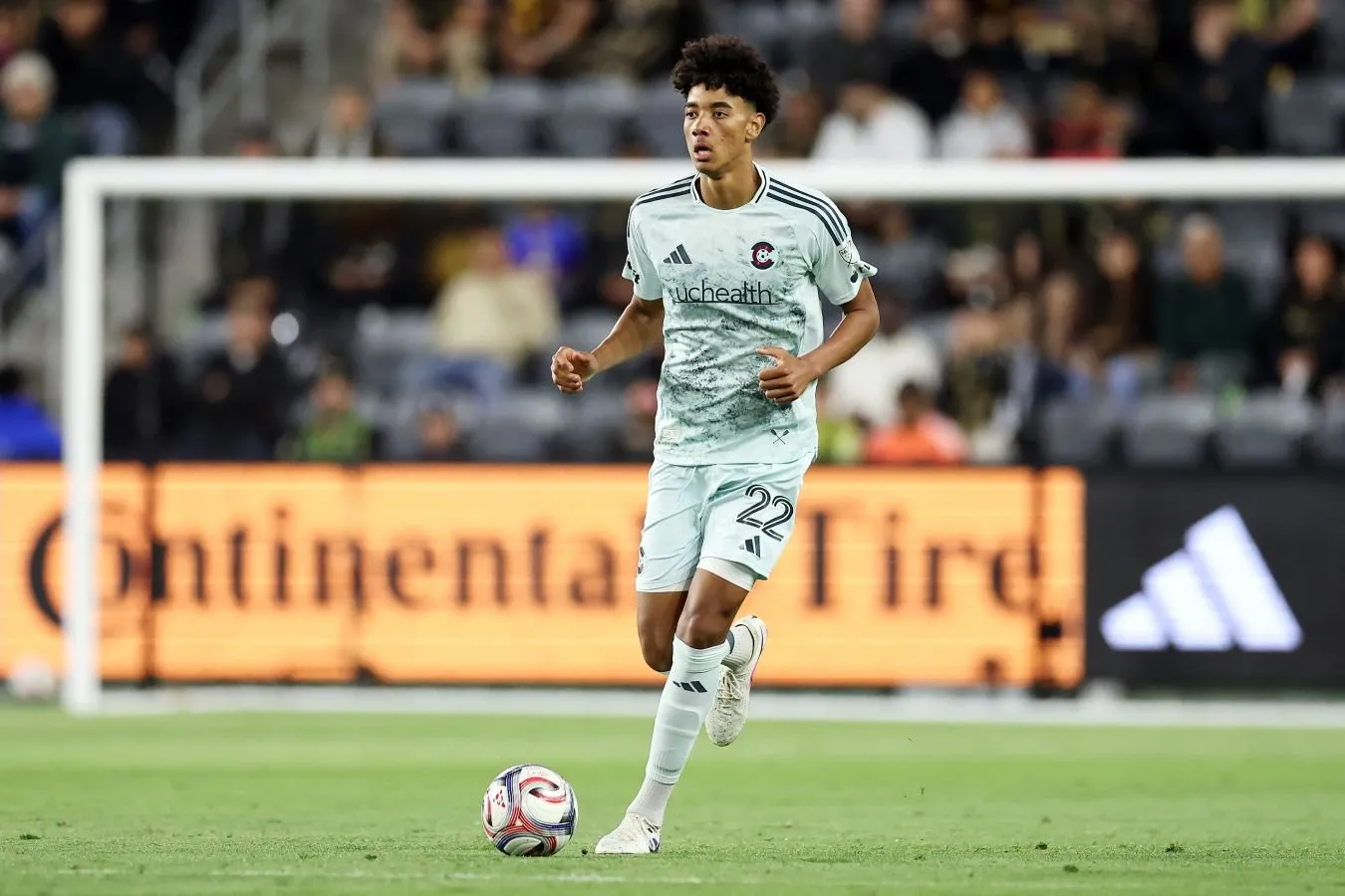 "Barselona", "Liverpul" va " MU "Kolorado Rapids himoyachisi Herringtonga qiziqish bildirmoqda