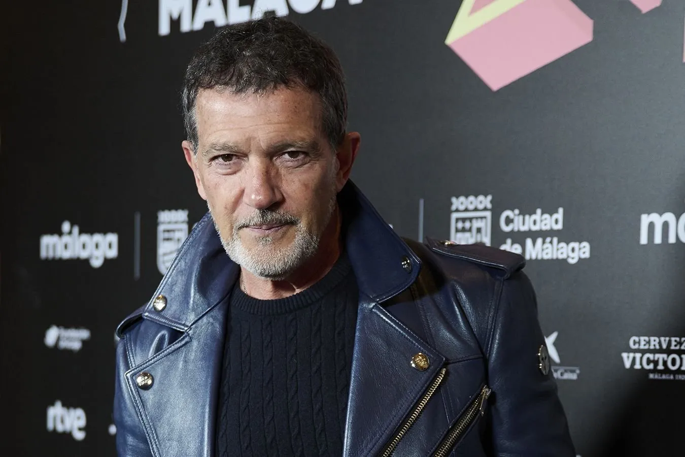 Aktyor Antonio Banderas Ispaniya terma jamoasini 2026 yilgi jahon chempionati finaliga chiqishi bilan tabrikladi