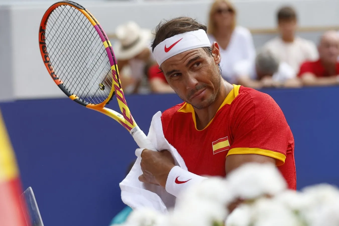 Nadal jahon chempionati finalida Ispaniya terma jamoasiga omad tiladi va 2010 yildagi g'alabadan arxiv fotosuratlarini namoyish etadi