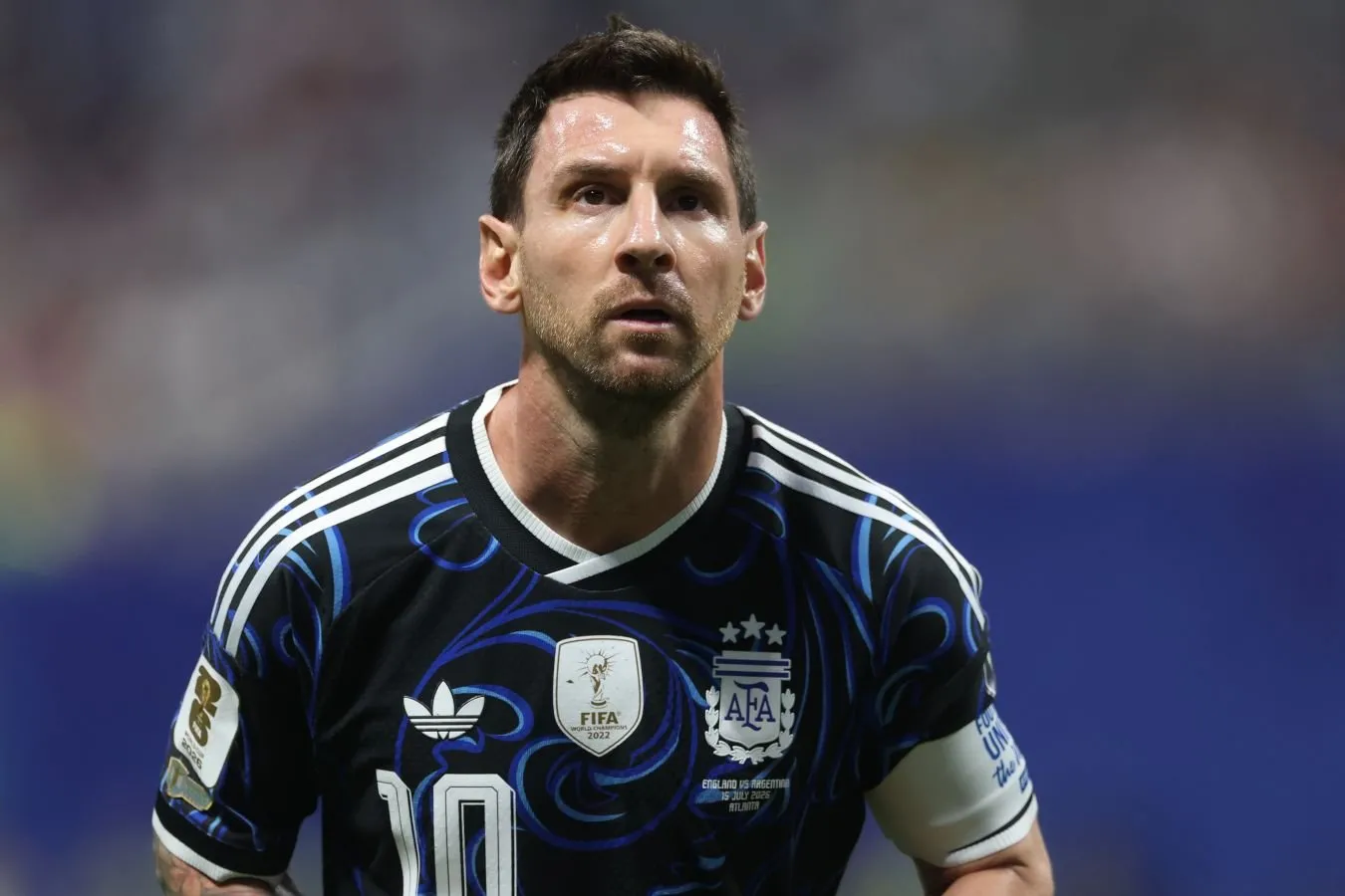 "Biz ham, farzandlarimiz ham buni ko'rmaymiz." Aguero-Messi 39 yoshida o'yin darajasi haqida